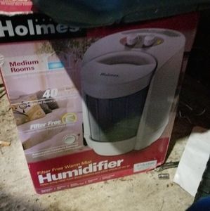 HOLMES HUMIDIFIER